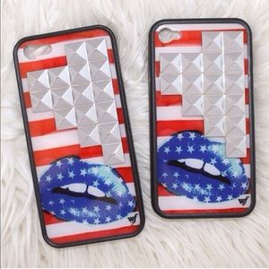 Wildflower “Star Lips” iPhone 4s/5/5s case